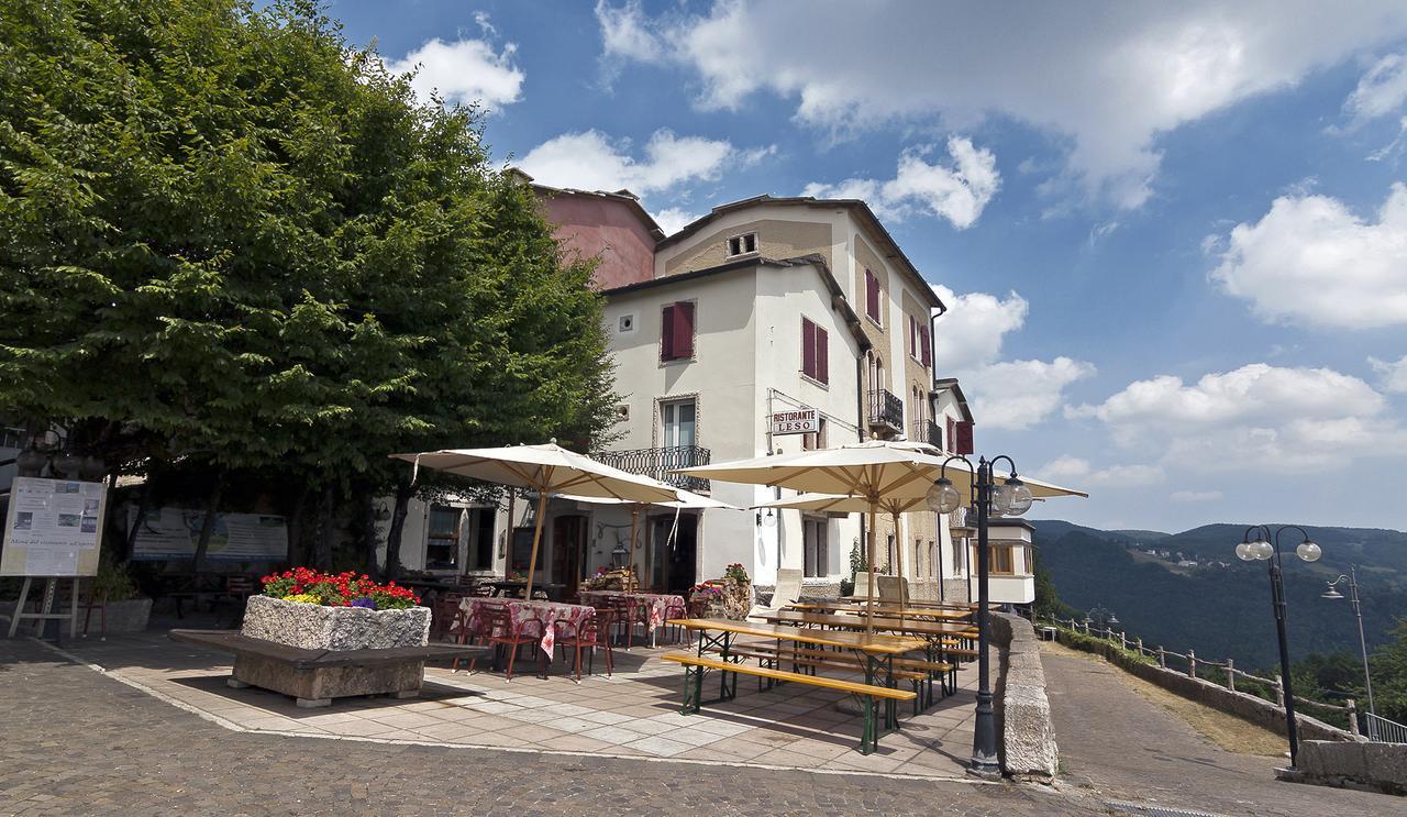 Albergo Ristorante Leso Bosco Chiesanuova Eksteriør bilde