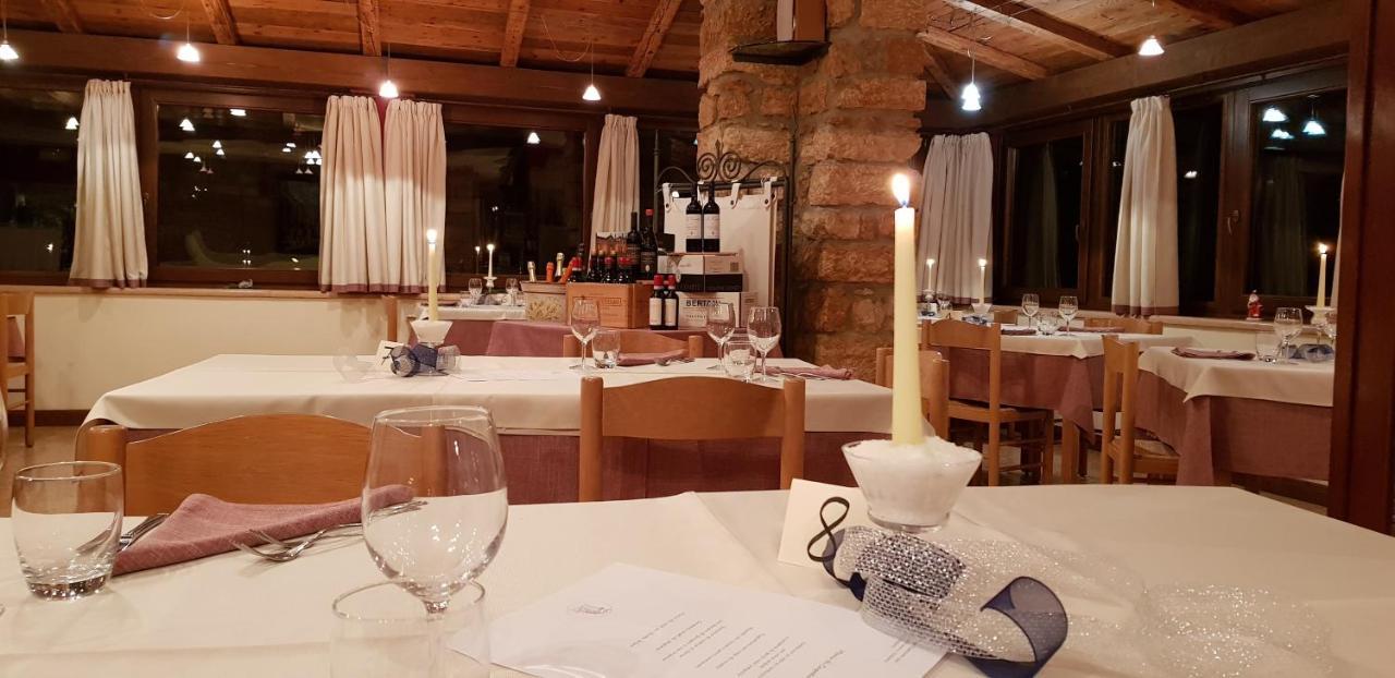Albergo Ristorante Leso Bosco Chiesanuova Eksteriør bilde